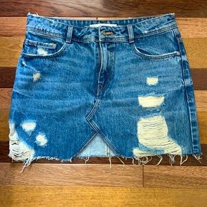 Brand new Zara jean skirt